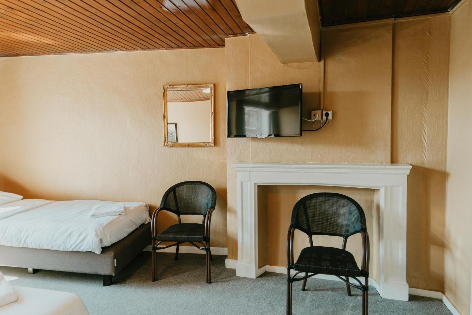 Cavalier Hotel