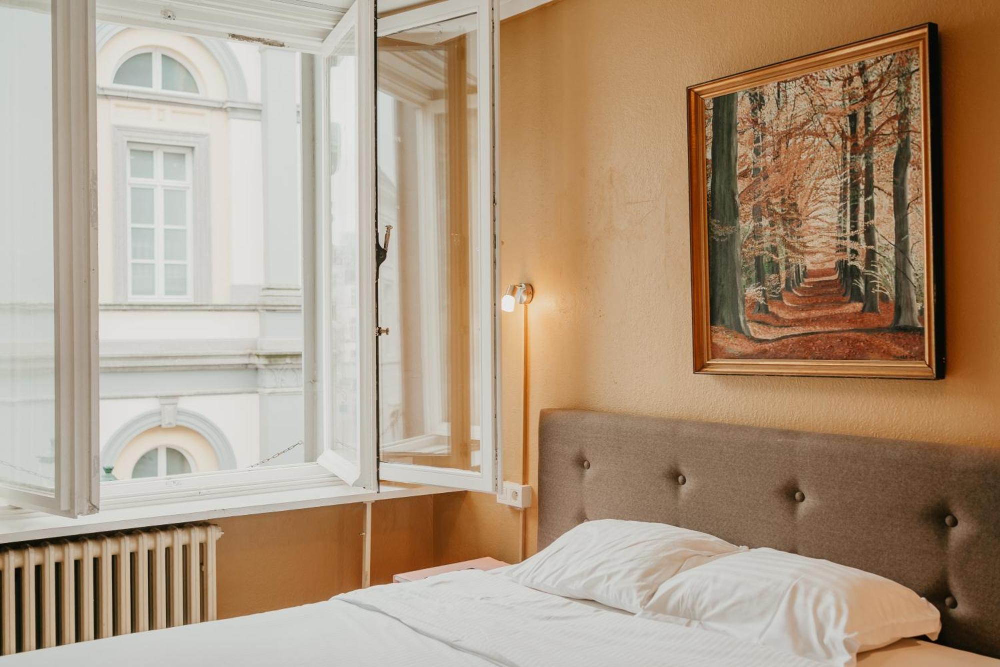 Cavalier Hotel